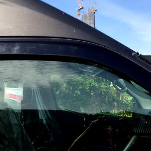 01 Door Weather Guard : 2016